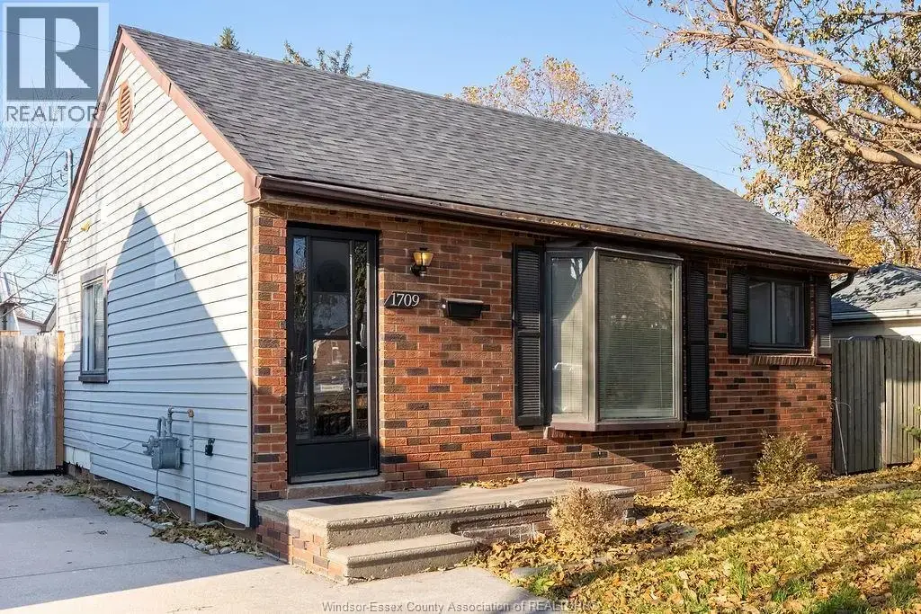 1709 Cadillac, Windsor